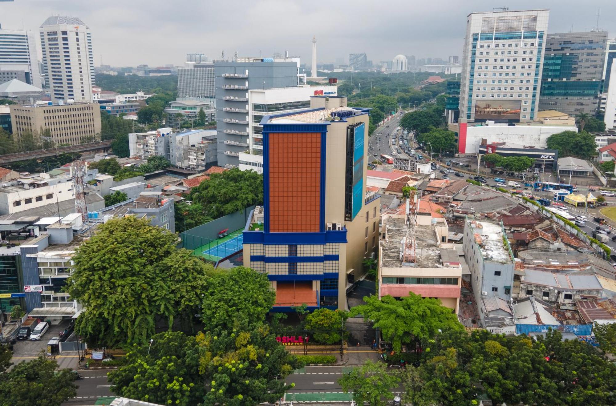 Ashley Tugu Tani Menteng Jacarta Exterior foto